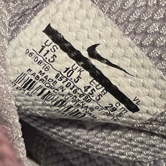 NIKE HUARACHE V LAX LE WOLF GREY SIZE 11.5 - Picture 7 of 8